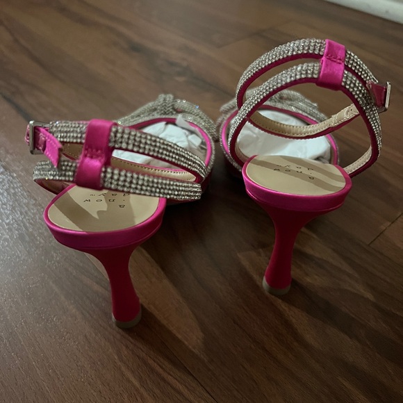 Targets heels - Picture 4 of 4